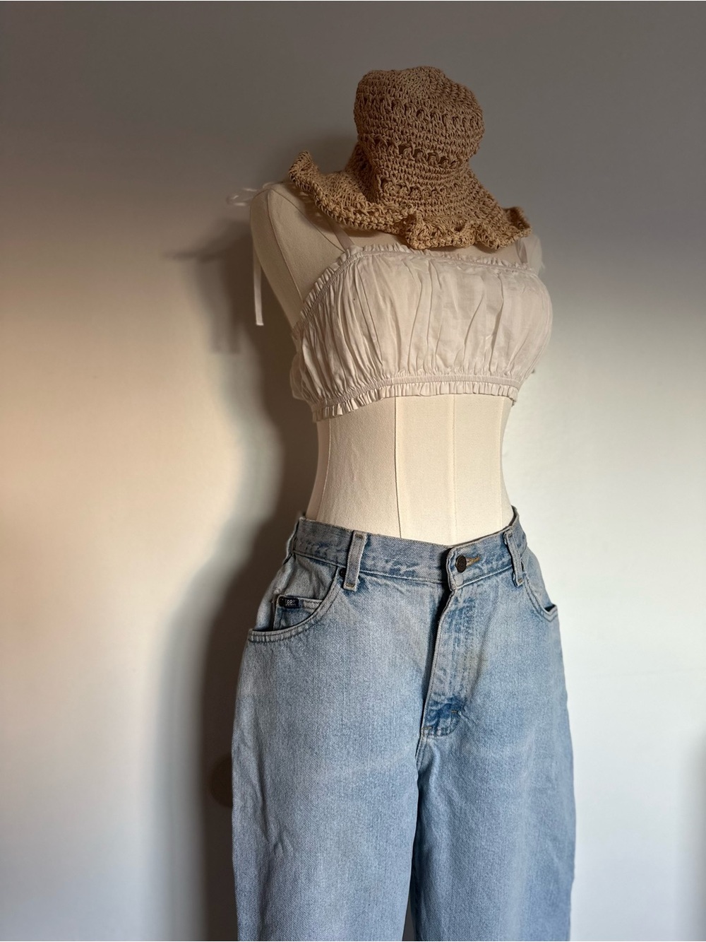 Vintage 90s Crochet Straw Bucket Hat Ruffle Wired Brim Sun Hat Boho FestivalBea